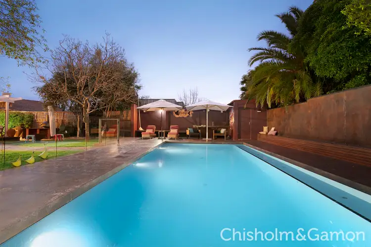 12 Heaton Avenue, Elwood VIC 3184