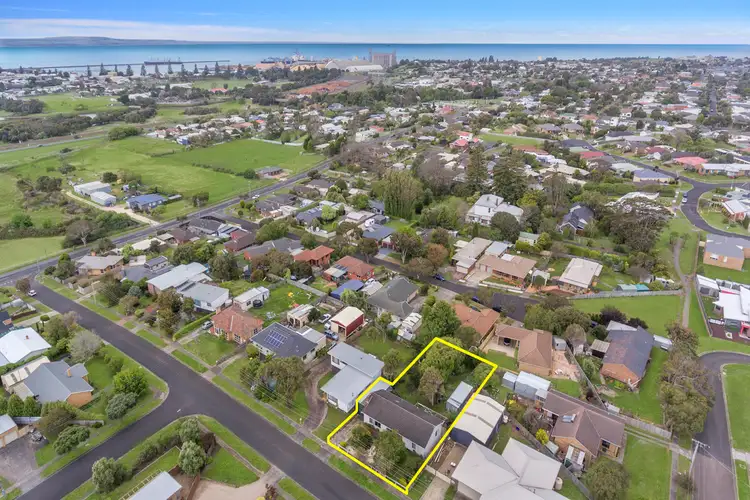 15 Ballater Street, Portland VIC 3305