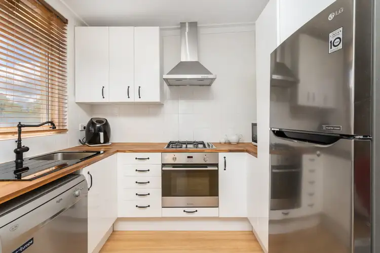 6/45 Robert Street, Como WA 6152