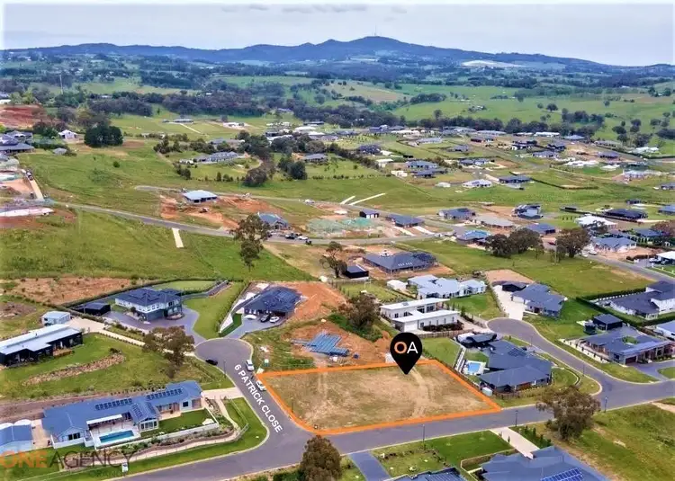 6 Patrick Close, Orange NSW 2800