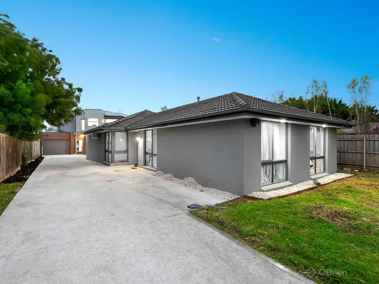 1/4 Haven Court, Cranbourne VIC 3977