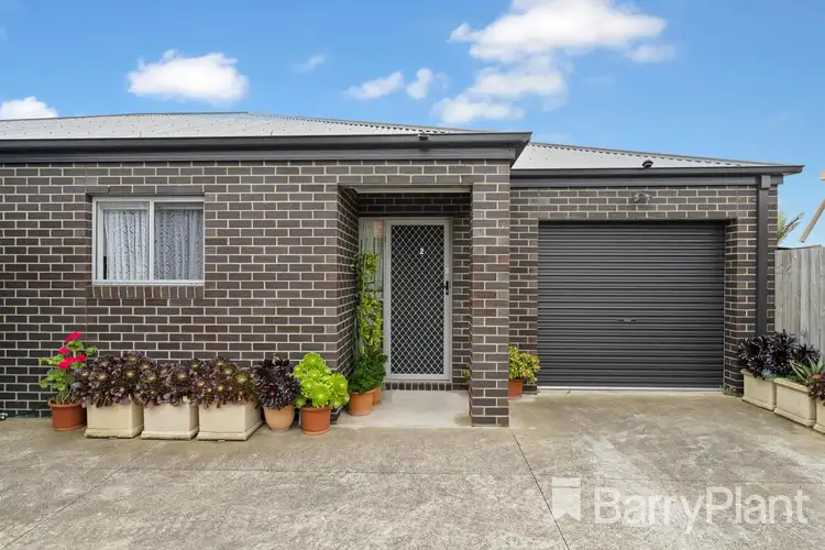 2/42 Curtin Street, Bell Park VIC 3215