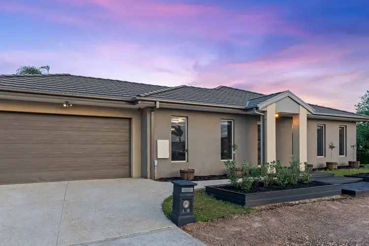 1/19 Jade Way, Hillside VIC 3037