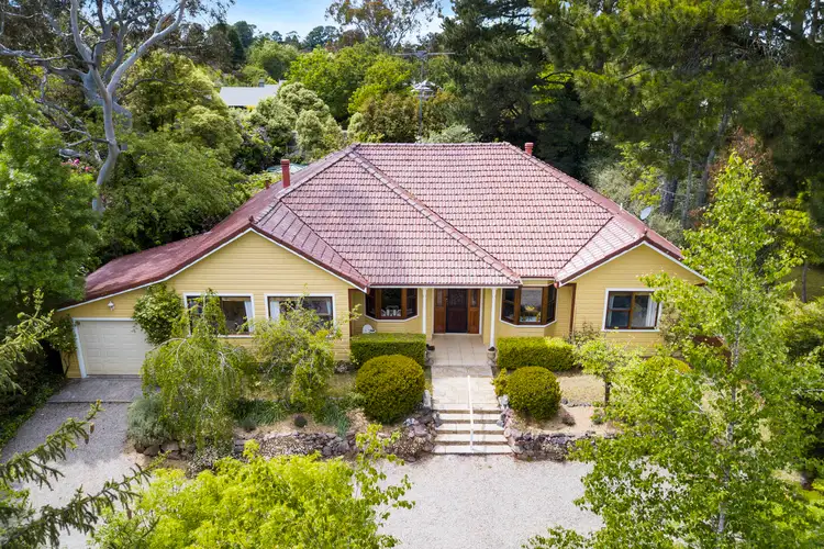 12 Albert Street, Leura NSW 2780