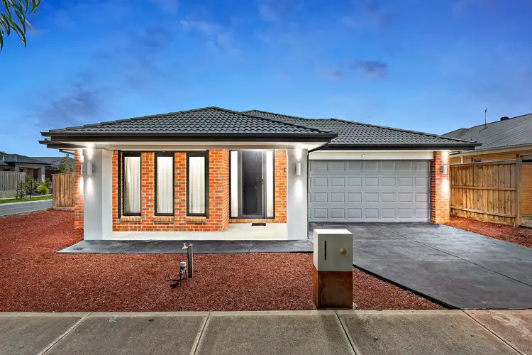 Main view of Homely house listing, 8 Buckley Street, Doreen VIC 3754