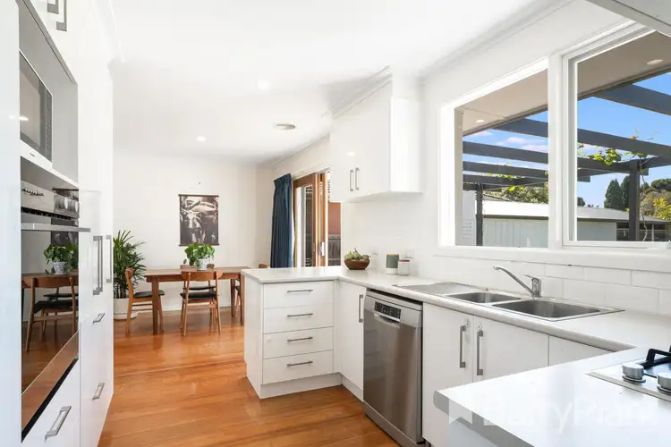 Sixth view of Homely house listing, 7 Roycroft Avenue, Highton VIC 3216