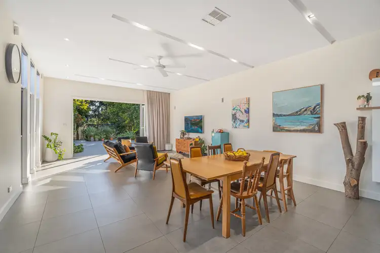16 Buruda Street, Mayfield West NSW 2304