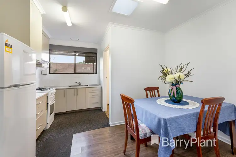 Sixth view of Homely unit listing, 2/33 Adelaide Street, St Albans VIC 3021