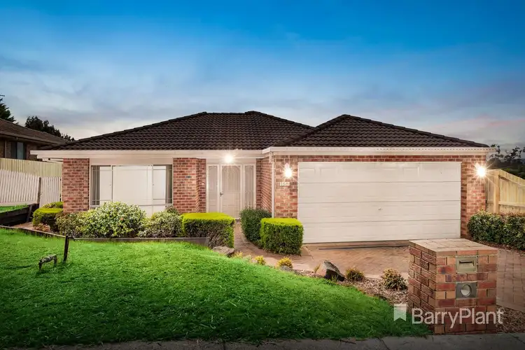 166 Blossom Park Drive, Mill Park VIC 3082