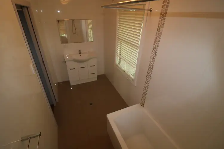 Fifth view of Homely house listing, 166 Churchill Street, Childers QLD 4660