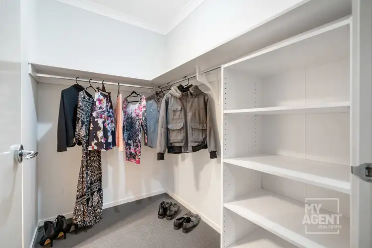 Fifth view of Homely house listing, 17 Zenith Road, Beveridge VIC 3753