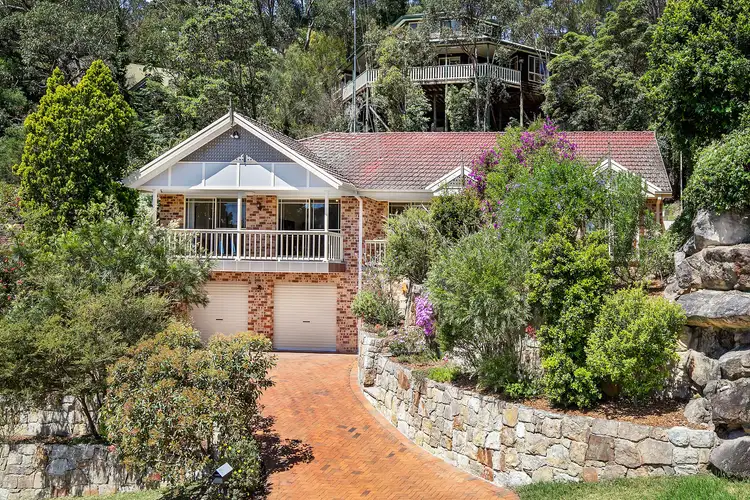 4 Tanglewood Way, Hornsby Heights NSW 2077