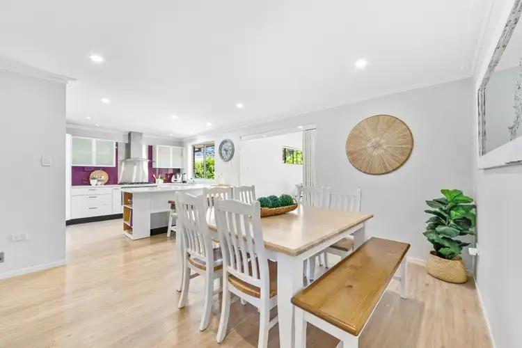 Fourth view of Homely house listing, 6 Nicholii Close, Springfield NSW 2250