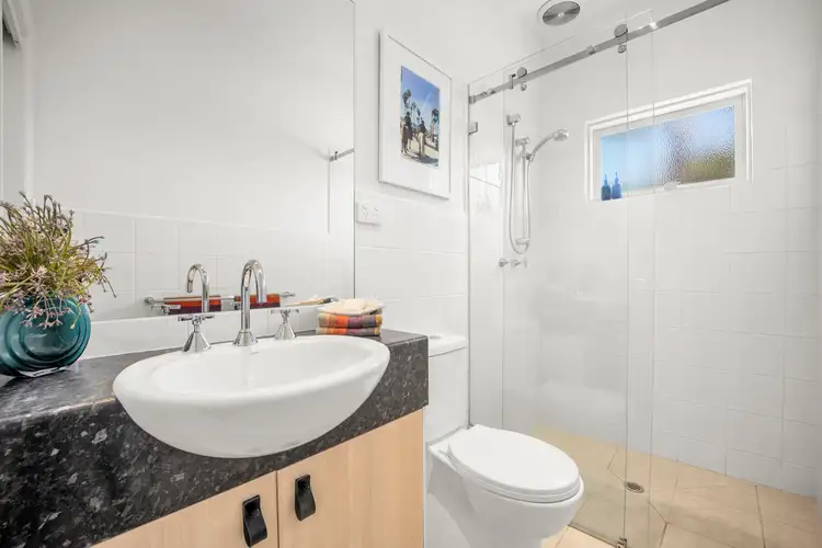 Sixth view of Homely apartment listing, 4/77 Barkly Street, St Kilda VIC 3182
