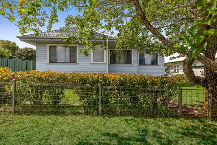 Second view of Homely house listing, 31 Welcombe Avenue, Rockville QLD 4350