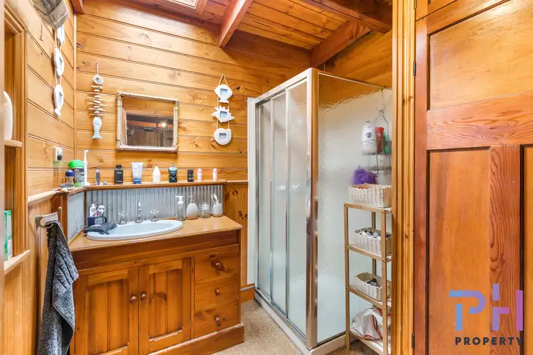 Fifth view of Homely house listing, 13 Mccleans Road, Strathfieldsaye VIC 3551