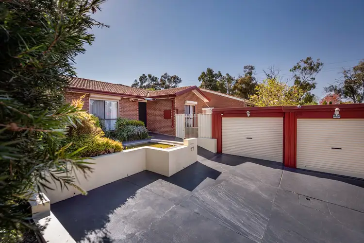 17 Burge Close, Holt ACT 2615