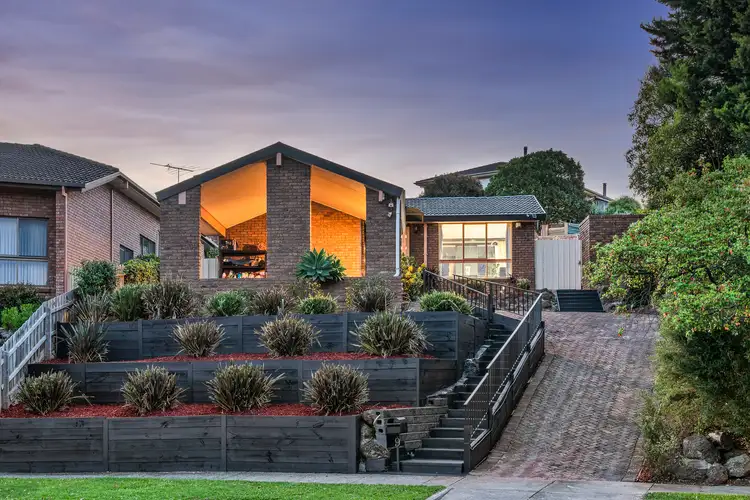 9 Apple Gum Grove, Doncaster East VIC 3109