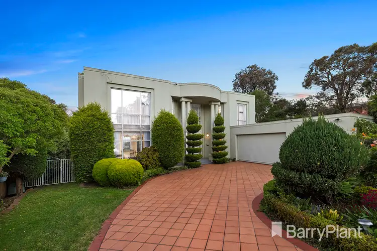 24 Lum Road, Wheelers Hill VIC 3150