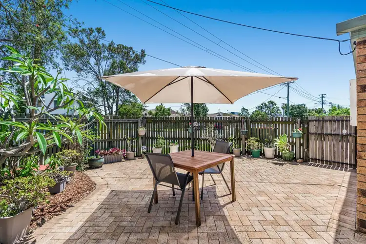 Sixth view of Homely villa listing, 1/26 Ronald Street, Wynnum QLD 4178