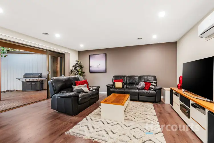 Fifth view of Homely house listing, 8 Barrington Court, Wantirna VIC 3152