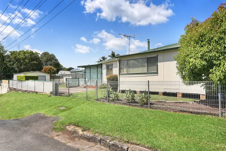 77 Walker Street, Helensburgh NSW 2508