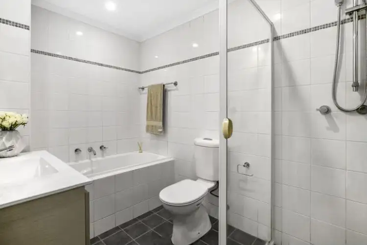 Third view of Homely unit listing, 5/11-13 Sturdee Parade, Dee Why NSW 2099