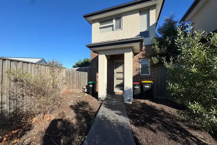 9/1 Sunningdale Drive, Hillside VIC 3037