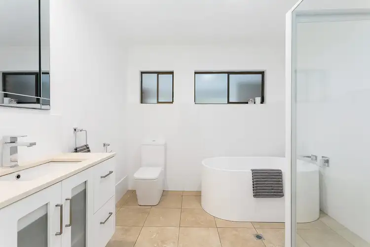 Fifth view of Homely house listing, 40 Laelana Avenue, Budgewoi NSW 2262