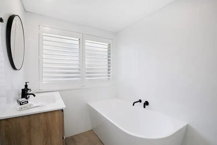 Fifth view of Homely unit listing, 4/130 Queenscliff Road, Queenscliff NSW 2096