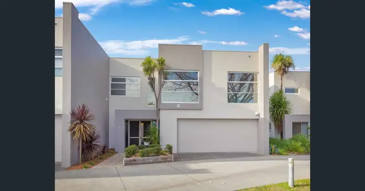 4/6 Hall Street