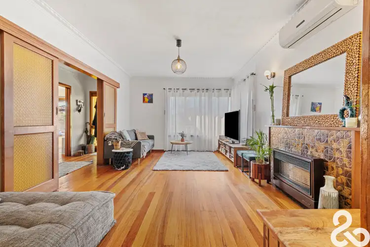 Second view of Homely house listing, 5 Madera Drive, Thomastown VIC 3074