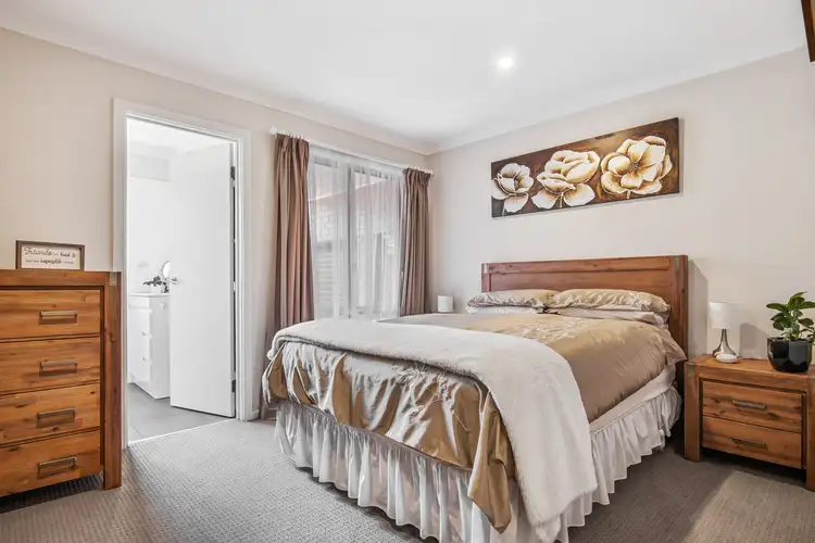 Fifth view of Homely house listing, 34 Highclere Avenue, Mount Waverley VIC 3149