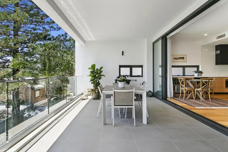 Sixth view of Homely unit listing, 6/15 Montana Road, Mermaid Beach QLD 4218