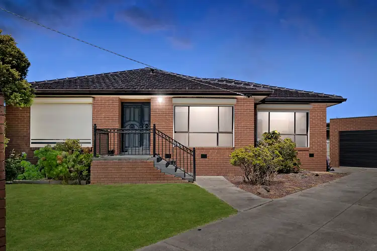 8 Brigette Court, Lalor VIC 3075