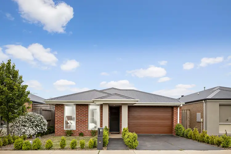 10 Bedford Way, Mickleham VIC 3064