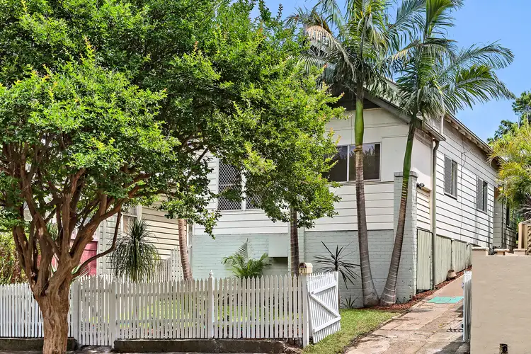 21 Kings Road, Tighes Hill NSW 2297