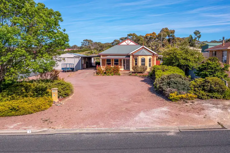3 Hilltop Drive, Port Lincoln SA 5606