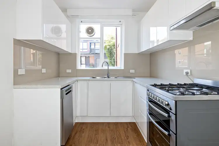 Main view of Homely apartment listing, 7/4-6 Auburn Grove, Hawthorn East VIC 3123