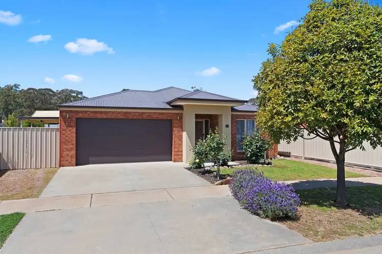 17 Thomas Drive, Marong VIC 3515