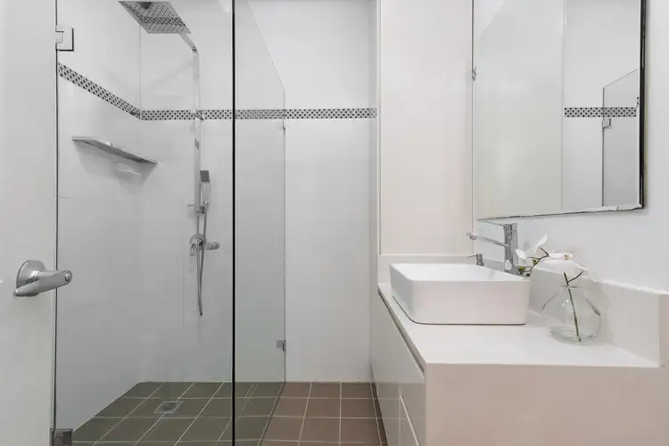 Fifth view of Homely house listing, 33 Surrey Avenue, Georges Hall NSW 2198