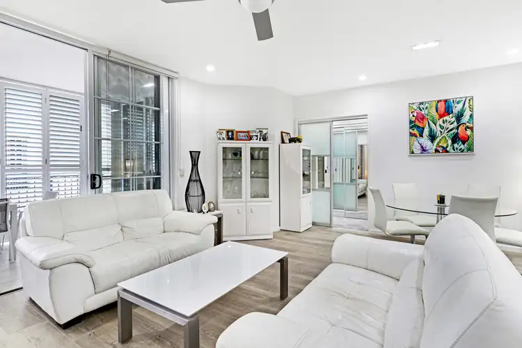 Fifth view of Homely unit listing, 2035/3029 The Boulevard, Carrara QLD 4211