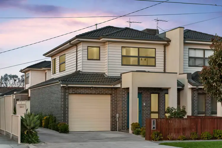 Main view of Homely townhouse listing, 2/144 William Street, St Albans VIC 3021