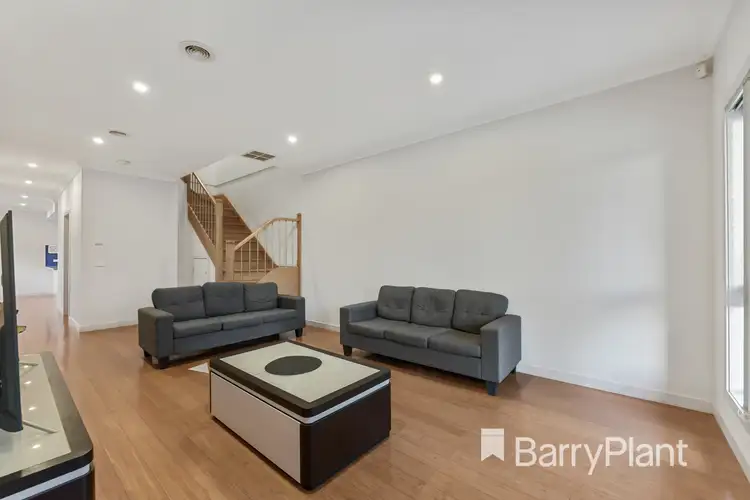 Sixth view of Homely townhouse listing, 2/144 William Street, St Albans VIC 3021