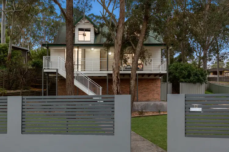 12 Lyons Close, Edgeworth NSW 2285