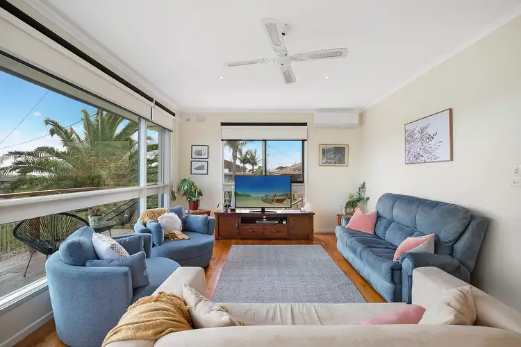 Second view of Homely house listing, 5 Suffolk Court, Grovedale VIC 3216