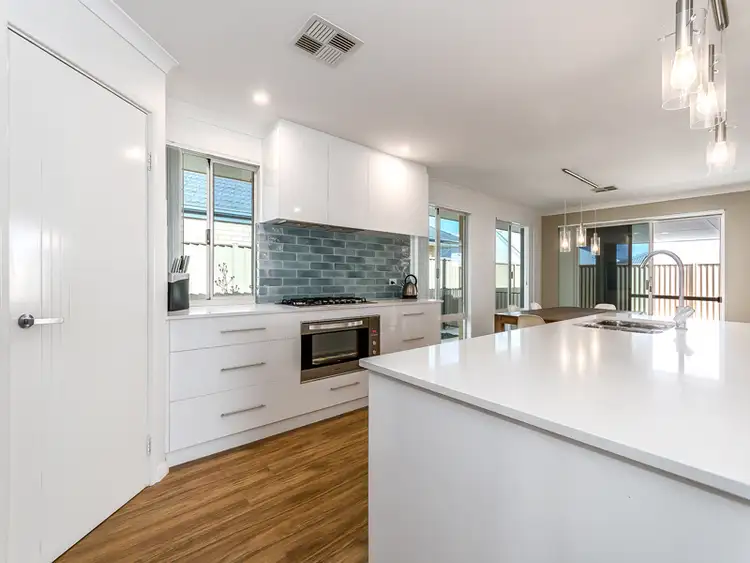 Fifth view of Homely house listing, 6 Culture Link, Piara Waters WA 6112