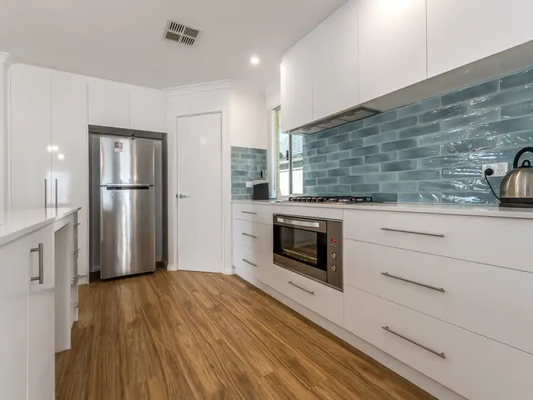 Seventh view of Homely house listing, 6 Culture Link, Piara Waters WA 6112