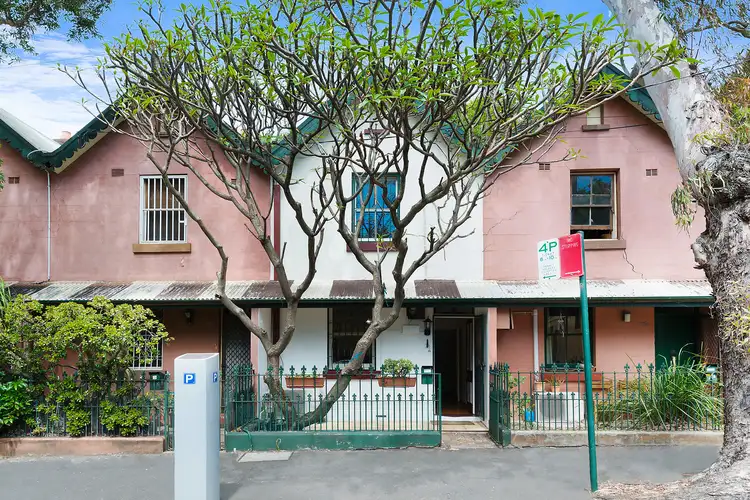 132 Mitchell Street
