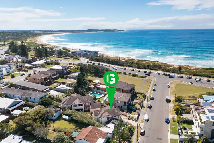 Second view of Homely townhouse listing, 1/3 Hume Road, Cronulla NSW 2230